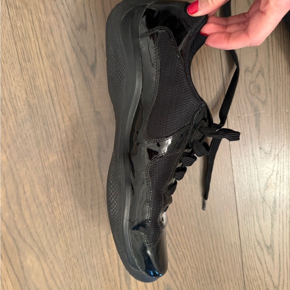 Like new Men’s Prada Sneakers - Picture 3 of 4